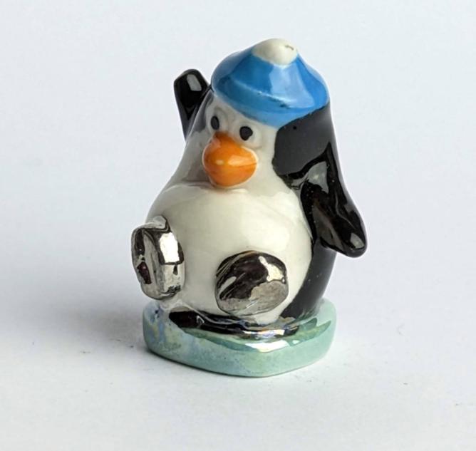 Go Home Pinguin 