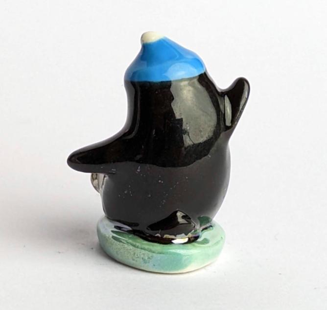 Go Home Pinguin 